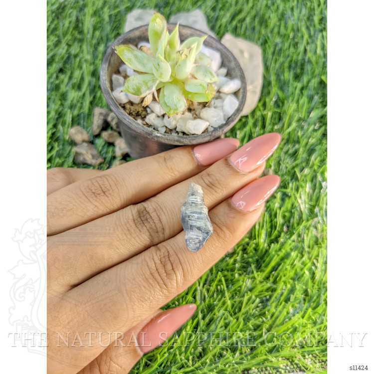 12.18 Ct. Greenish Blue Sapphire Crystal from Ceylon (Sri Lanka)