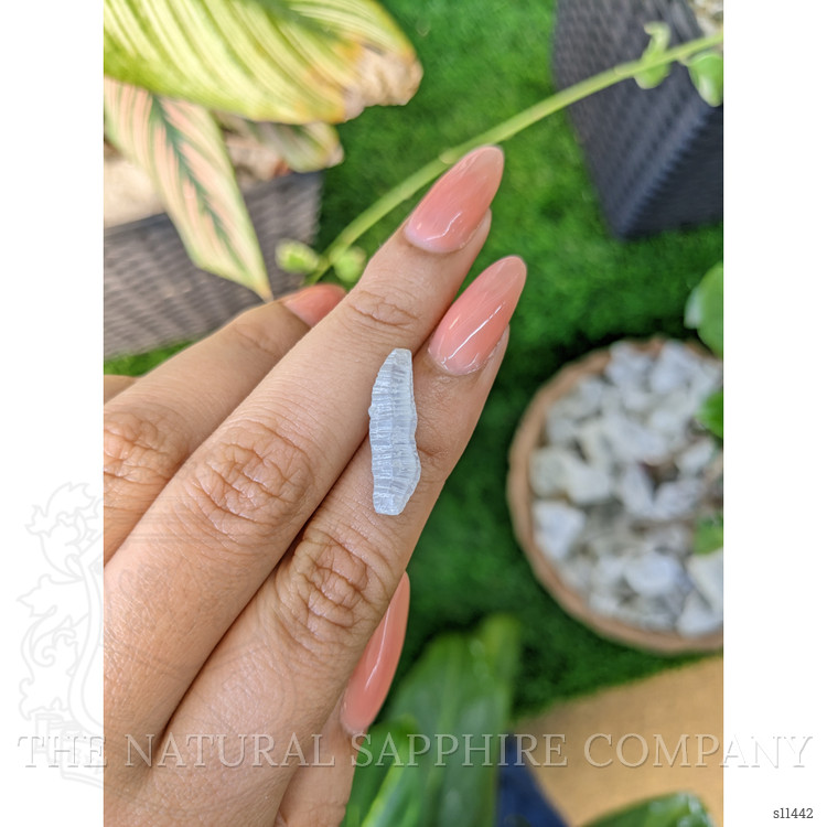 7.73 Ct. White Rough Sapphire from Ceylon (Sri Lanka)