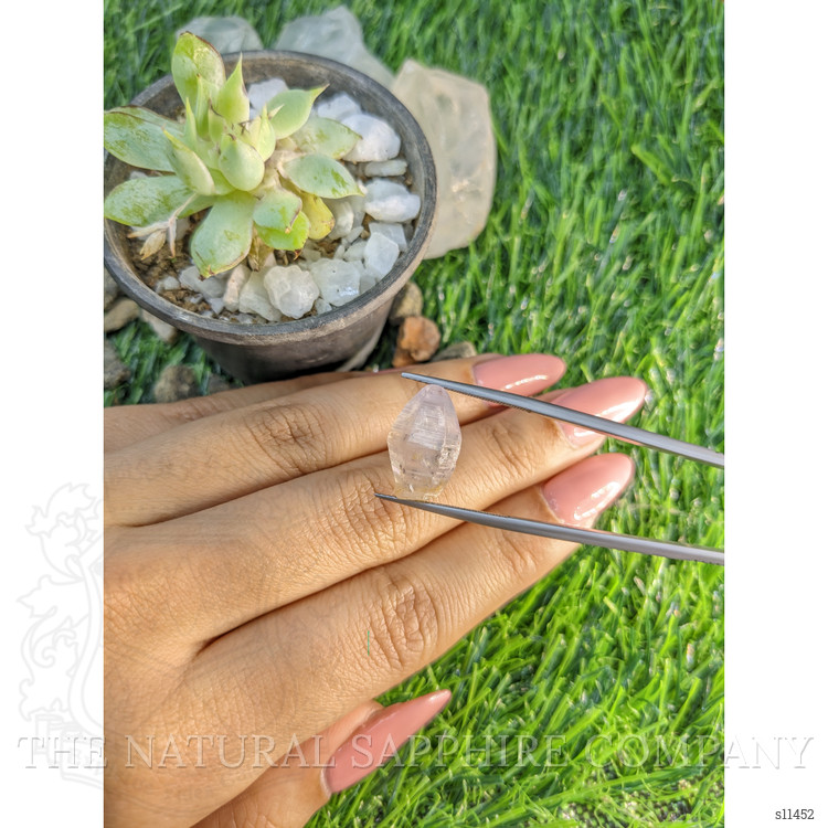 11.91 Ct. Bi Color Rough Sapphire from Ceylon (Sri Lanka)