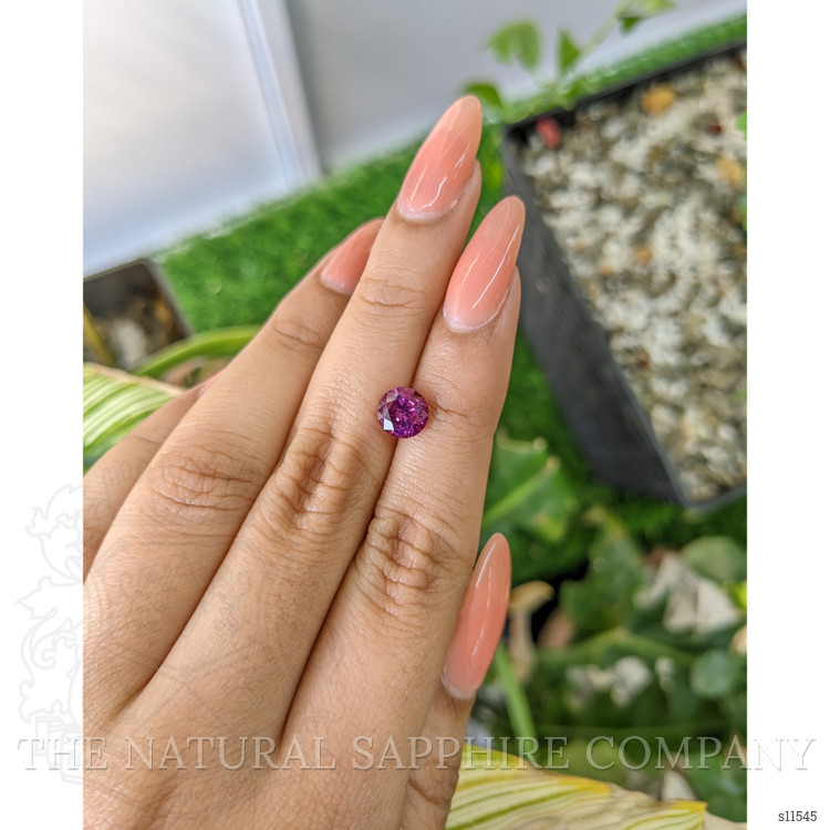 1.95 Ct. Purplish Pink Sapphire from Ceylon (Sri Lanka)