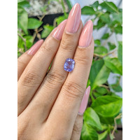 2.65 Ct. Violet Sapphire from Ceylon (Sri Lanka) Life Style
