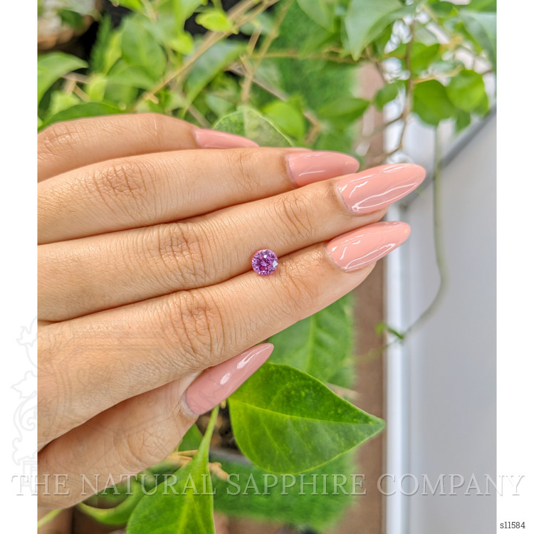 0.99 Ct. Purple Sapphire from Ceylon (Sri Lanka)
