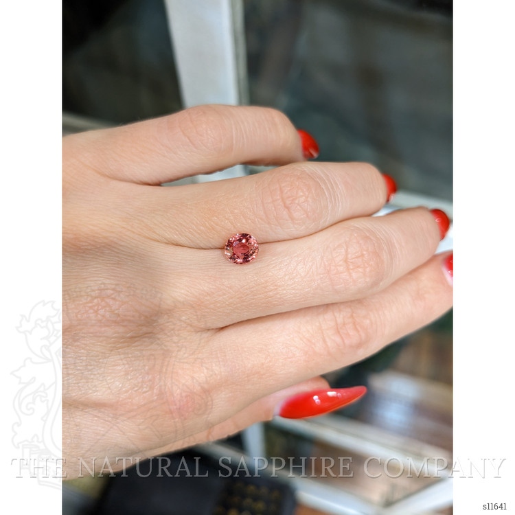1.14 Ct. Padparadscha Sapphire from Ceylon (Sri Lanka)