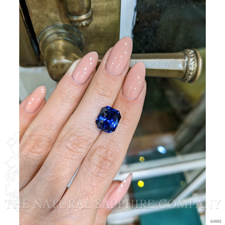 8.03 Ct. Blue Sapphire from Ceylon (Sri Lanka)