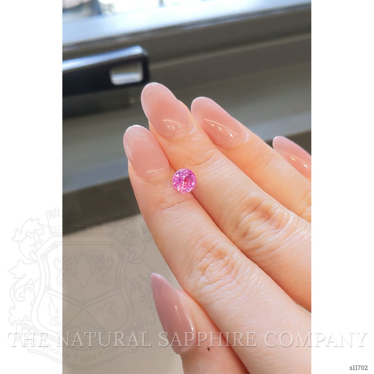 1.55 Ct. Pink Sapphire from Ceylon (Sri Lanka)