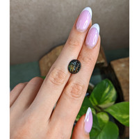 5.23 Ct. Yellowish Green Sapphire from Ceylon (Sri Lanka) Life Style