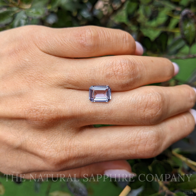 3.13 Ct. Violet Sapphire from Ceylon (Sri Lanka)