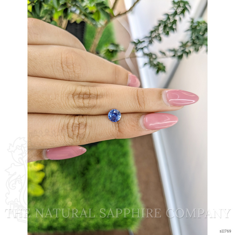 1.01 Ct. Blue Sapphire from Ceylon (Sri Lanka)