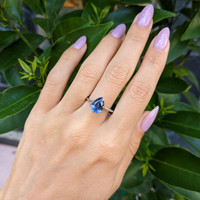 2.78 Ct. Color Change Sapphire from Ceylon (Sri Lanka) Life Style