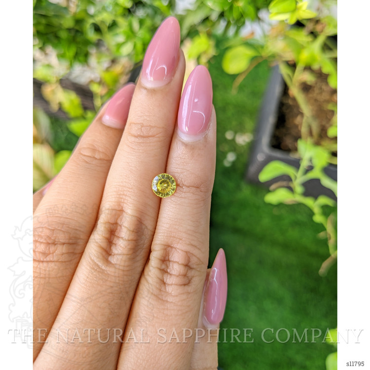 0.99 Ct. Yellow Sapphire from Ceylon (Sri Lanka)