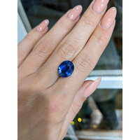 6.59 Ct. Blue Sapphire from Madagascar Life Style