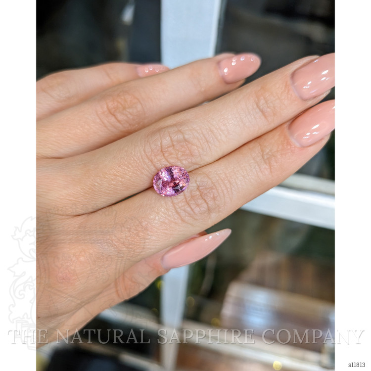 2.96 Ct. Purplish Pink Sapphire from Ceylon (Sri Lanka)