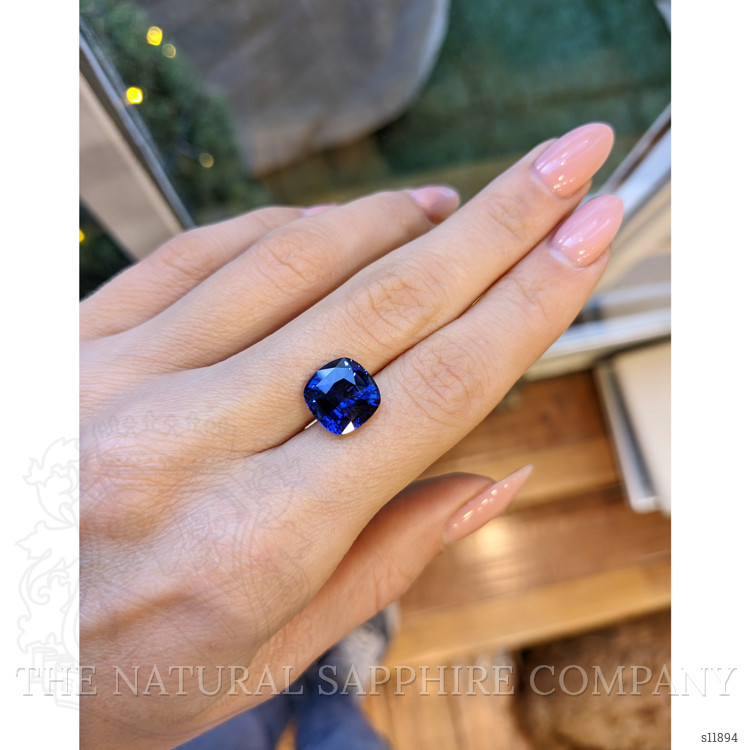 6.06 Ct. Blue Sapphire from Ceylon (Sri Lanka)