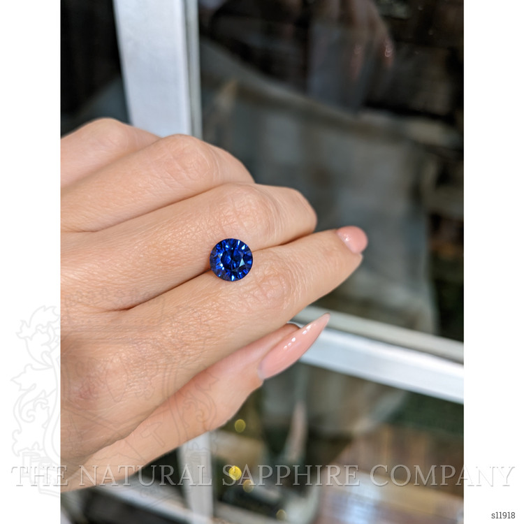3.29 Ct. Blue Sapphire from Ceylon (Sri Lanka)
