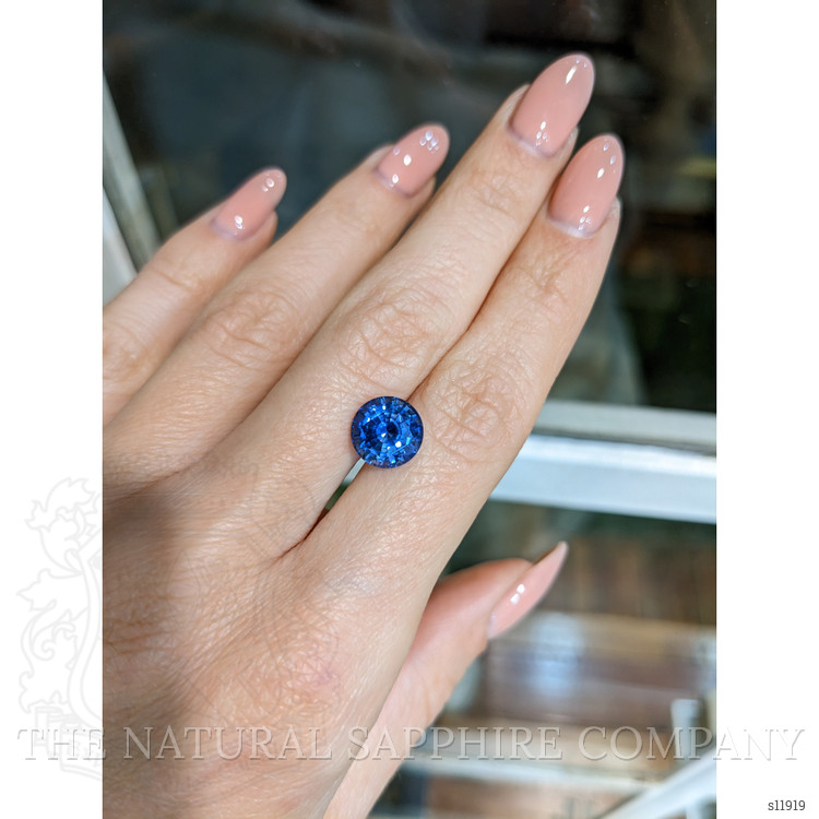 3.78 Ct. Blue Sapphire from Ceylon (Sri Lanka)