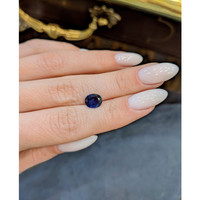 1.64 Ct. Blue Sapphire from Ceylon (Sri Lanka) Life Style