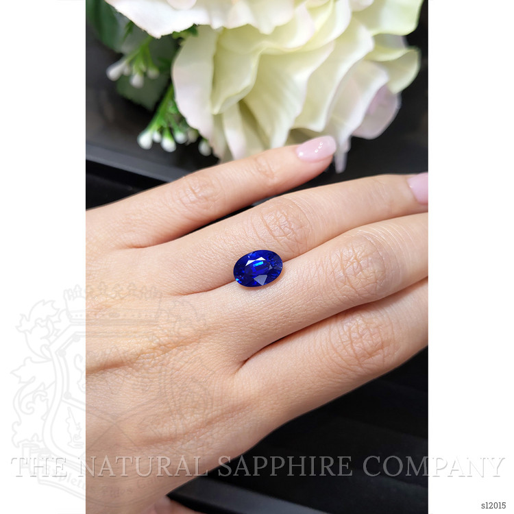 5.61 Ct. Blue Sapphire from Ceylon (Sri Lanka)