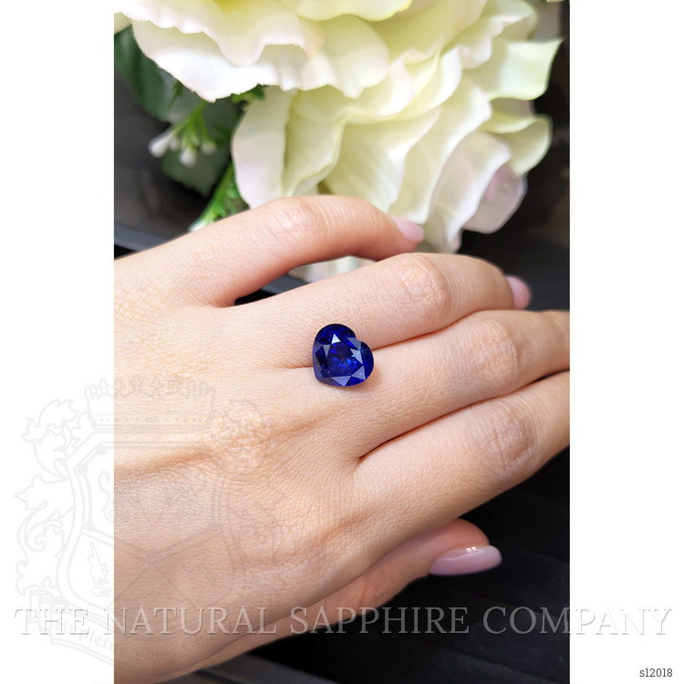7.01 Ct. Blue Sapphire from Ceylon (Sri Lanka)