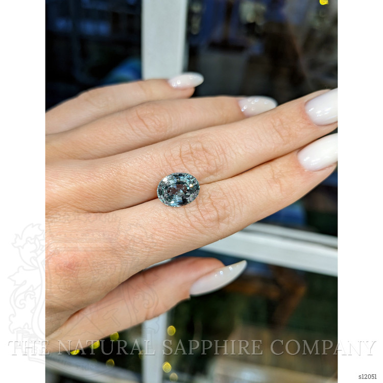 4.75 Ct. Greenish Blue Sapphire from Ceylon (Sri Lanka)