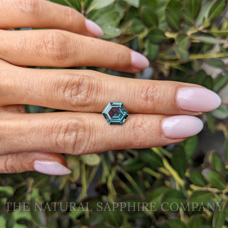 2.98 Ct. Bluish Green Sapphire from Ceylon (Sri Lanka)