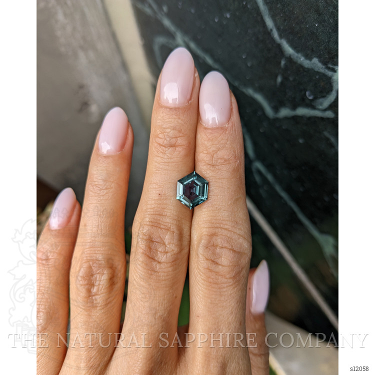 2.98 Ct. Bluish Green Sapphire from Ceylon (Sri Lanka)
