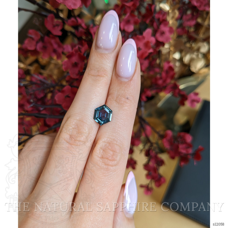 2.98 Ct. Color Change Sapphire from Ceylon (Sri Lanka)