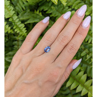 1.31 Ct. Bi Color Sapphire from Ceylon (Sri Lanka) Life Style