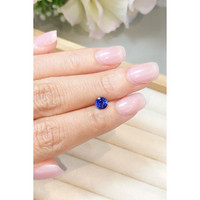 0.89 Ct. Blue Sapphire from Ceylon (Sri Lanka) Life Style