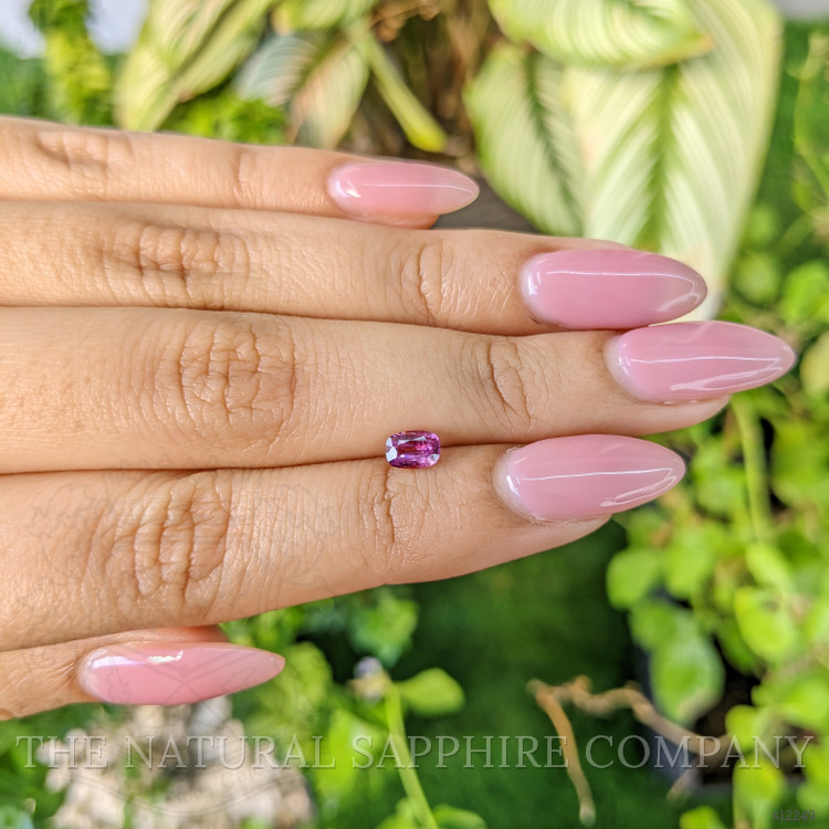 0.49 Ct. Purplish Pink Sapphire from Ceylon (Sri Lanka)