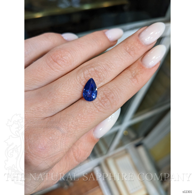2.95 Ct. Blue Sapphire from Ceylon (Sri Lanka)