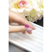 3.48 Ct. Purplish Pink Sapphire from Ceylon (Sri Lanka) Life Style