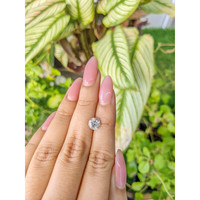 1.57 Ct. White Sapphire from Ceylon (Sri Lanka) Life Style