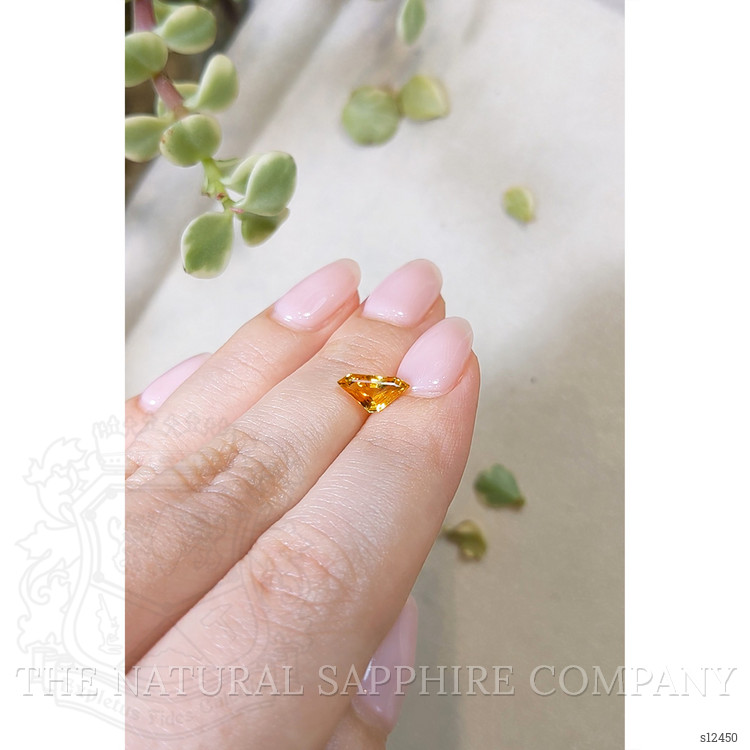 1.21 Ct. Orange Sapphire from Ceylon (Sri Lanka)