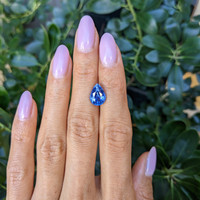 3.73 Ct. Blue Sapphire from Ceylon (Sri Lanka) Life Style