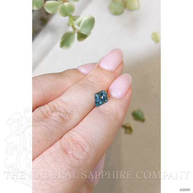 1.18 Ct. Greenish Blue Sapphire from Montana