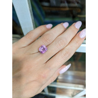 3.58 Ct. Pink Sapphire from Ceylon (Sri Lanka) Life Style