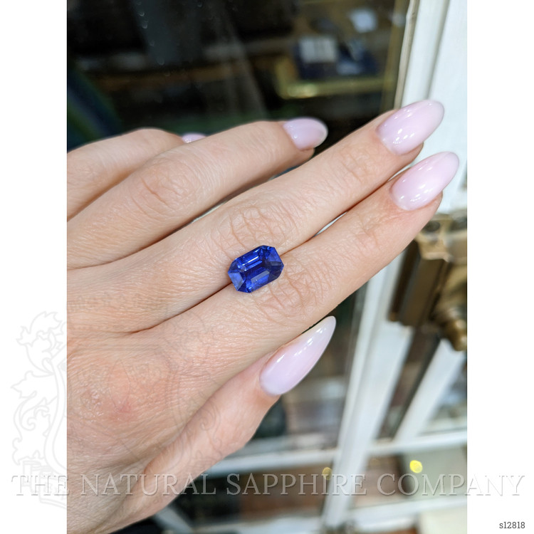 5.01 Ct. Blue Sapphire from Ceylon (Sri Lanka)
