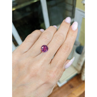 3.04 Ct. Purplish Pink Sapphire from Ceylon (Sri Lanka) Life Style