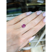 2.22 Ct. Pink Sapphire from Ceylon (Sri Lanka) Life Style