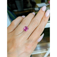 2.07 Ct. Pink Sapphire from Ceylon (Sri Lanka) Life Style