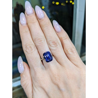 7.27 Ct. Blue Sapphire from Madagascar Life Style