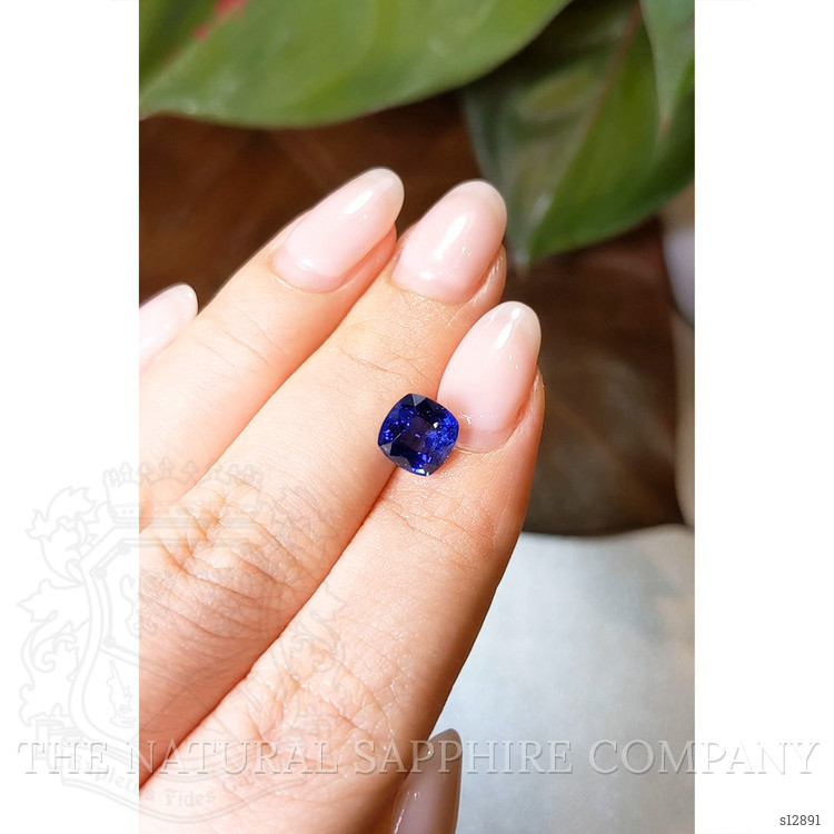 3.05 Ct. Blue Sapphire from Ceylon (Sri Lanka)