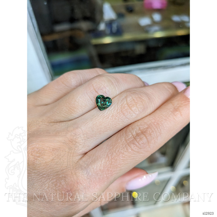 1.74 Ct. Greenish Blue Sapphire from Ceylon (Sri Lanka)