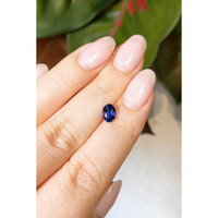 1.19 Ct. Purplish Blue Sapphire from Ceylon (Sri Lanka) Life Style