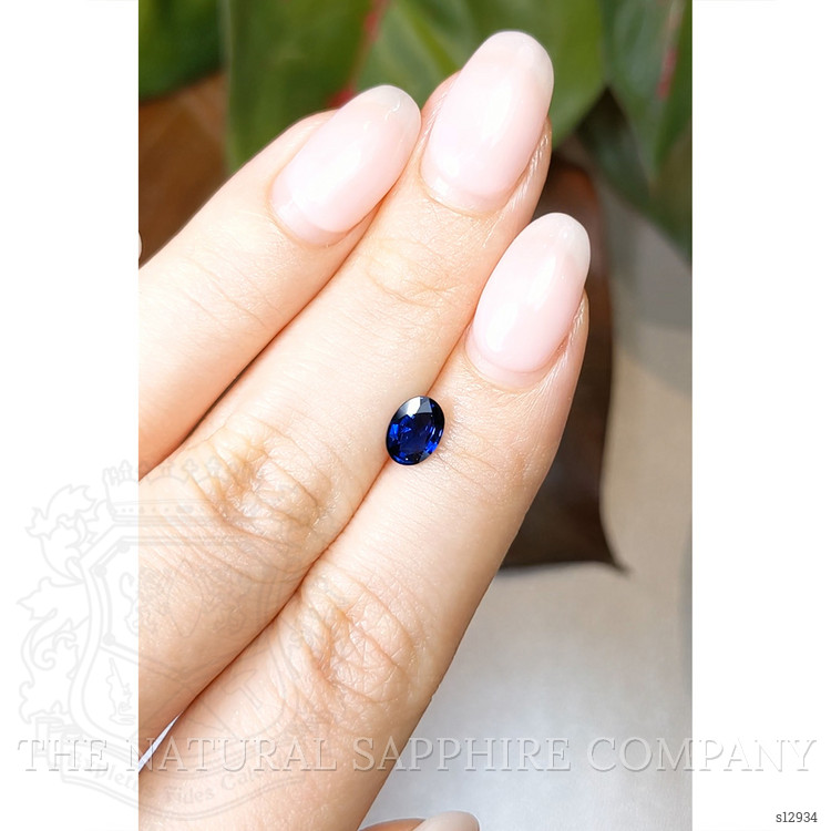 0.97 Ct. Blue Sapphire from Ceylon (Sri Lanka)