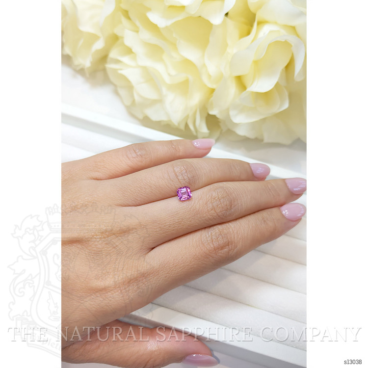 1.03 Ct. Pink Sapphire from Ceylon (Sri Lanka)