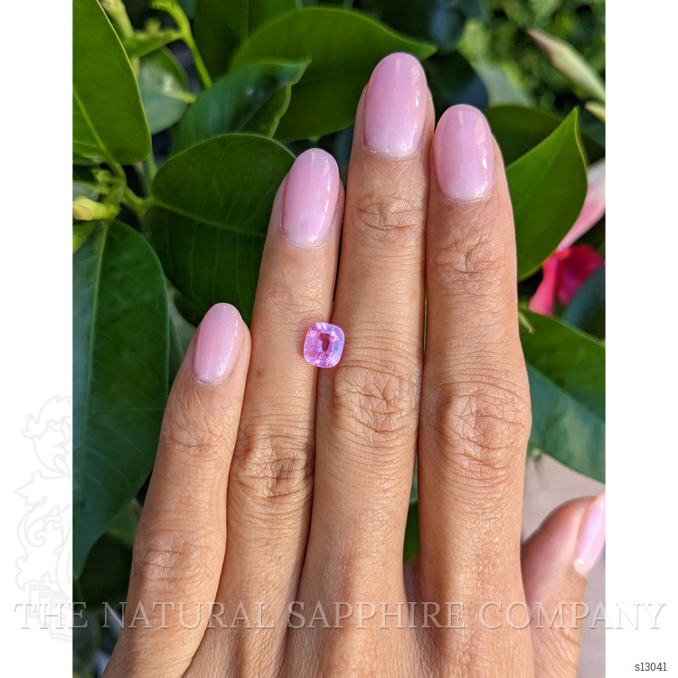 1.86 Ct. Pink Sapphire from Ceylon (Sri Lanka)