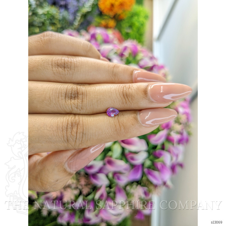 0.45 Ct. Purplish Pink Sapphire from Ceylon (Sri Lanka)