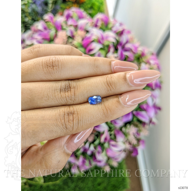 1.23 Ct. Bi Color Sapphire from Ceylon (Sri Lanka)