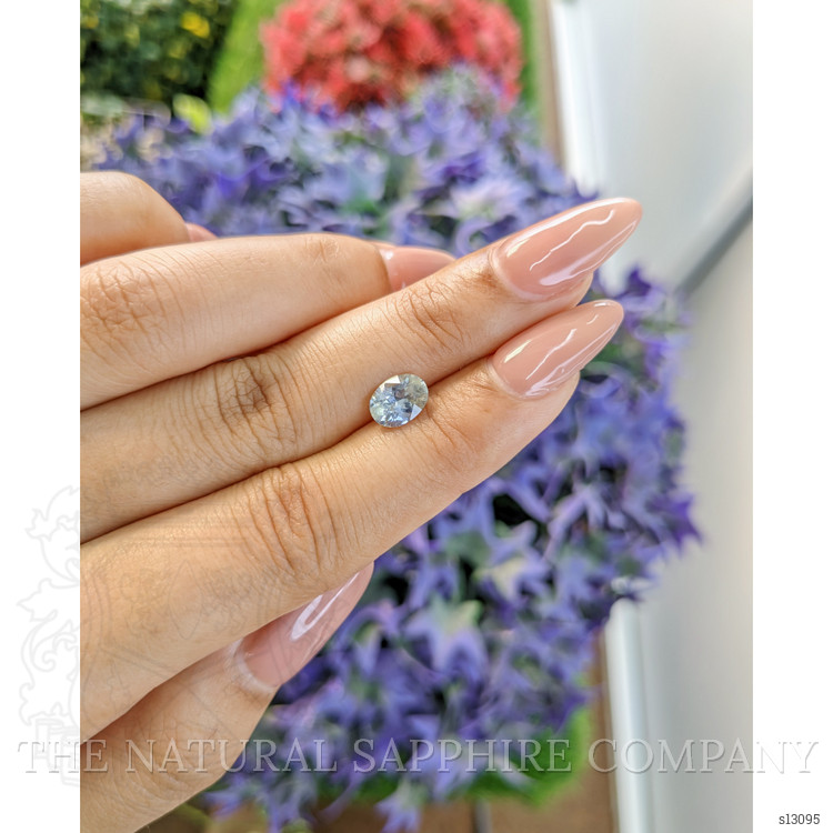 1.38 Ct. Bi Color Sapphire from Ceylon (Sri Lanka)